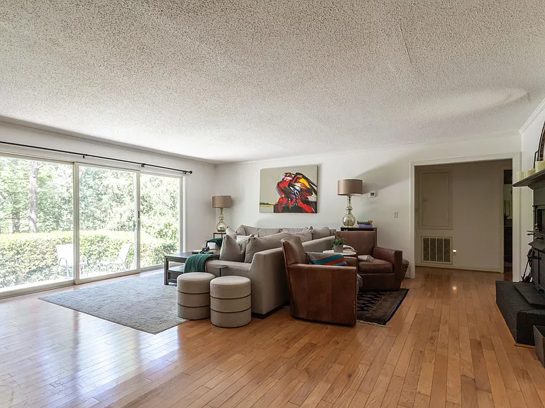 18 Windsong Pl — Photo 16