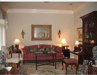 2nd image of 107 Maringouin Ln