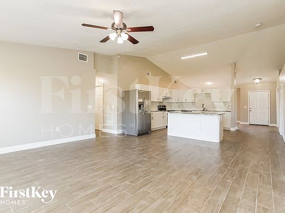 5th image of 448 Bar Ct