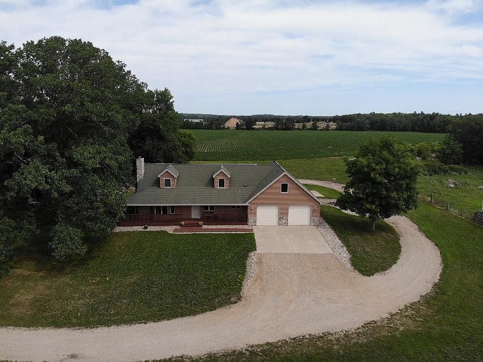 29732 Us Highway 71, Sebeka, MN 56477 MLS 6400428 Zillow