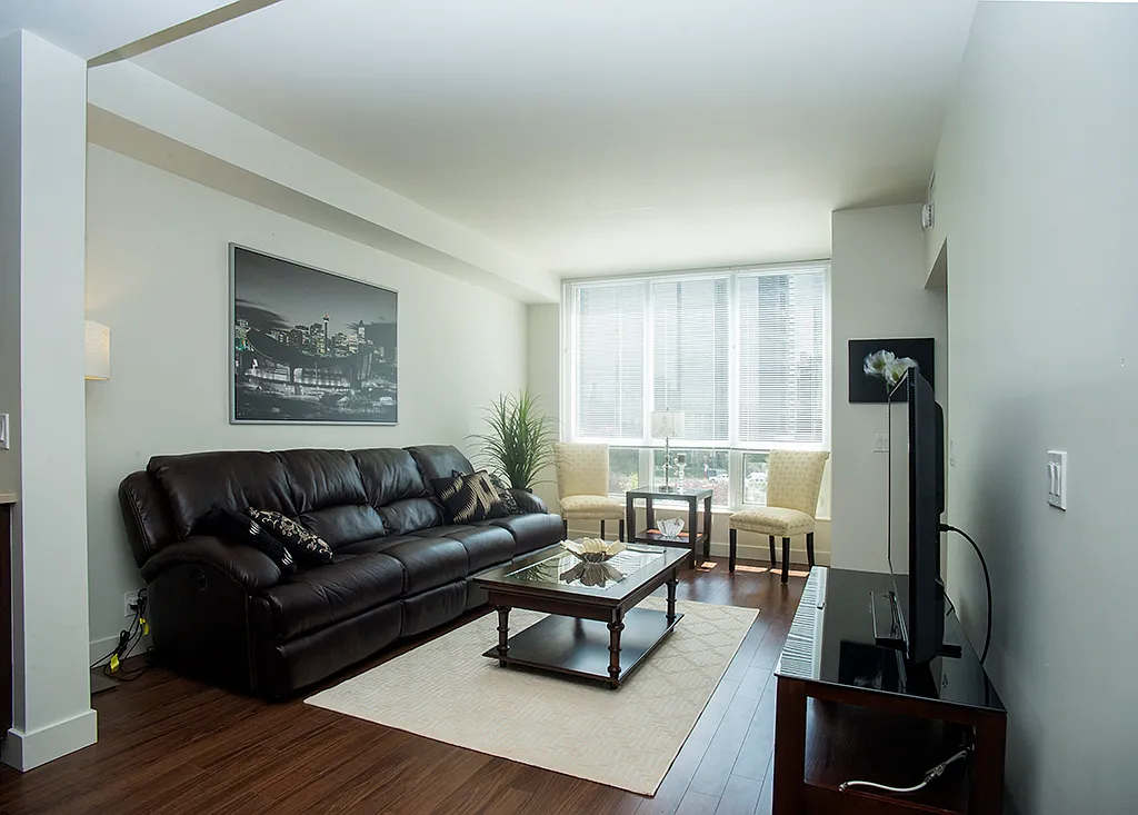 2 bed, 880 sqft, $2,900 — Photo 2