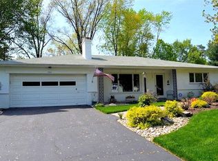7931 Mitchell Farm Ln, Cincinnati, OH 45242