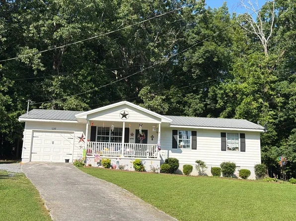 1339 Fernwood Dr, La Fayette, GA 30728