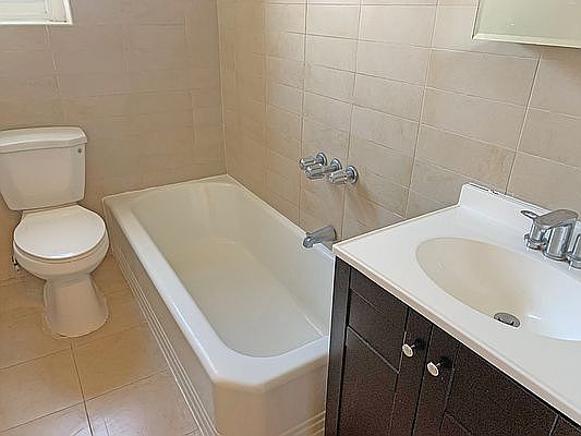 5th image of 364 W 18th St APT 4D