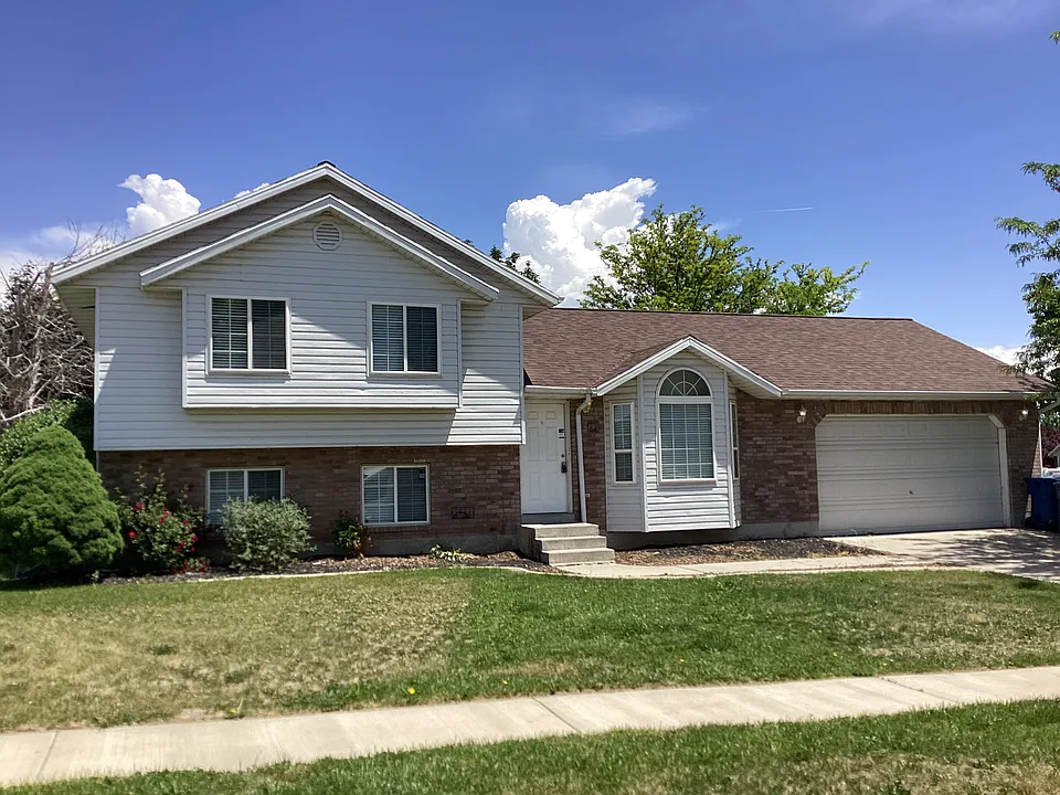 1484 N 400 W
