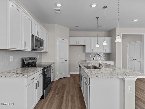 6th image of this home