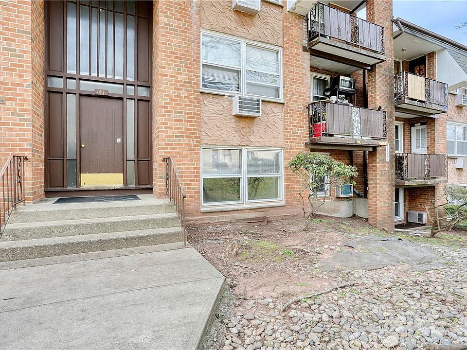 1st image of 141 Kearsing Parkway #A