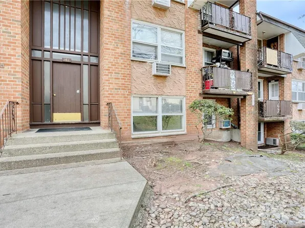 141 Kearsing Parkway #A, Monsey, NY 10952