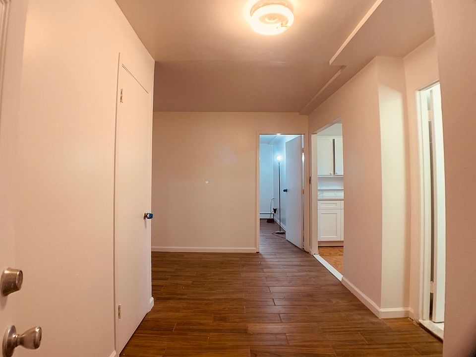 1st image of 21-14 21st Ave #2C