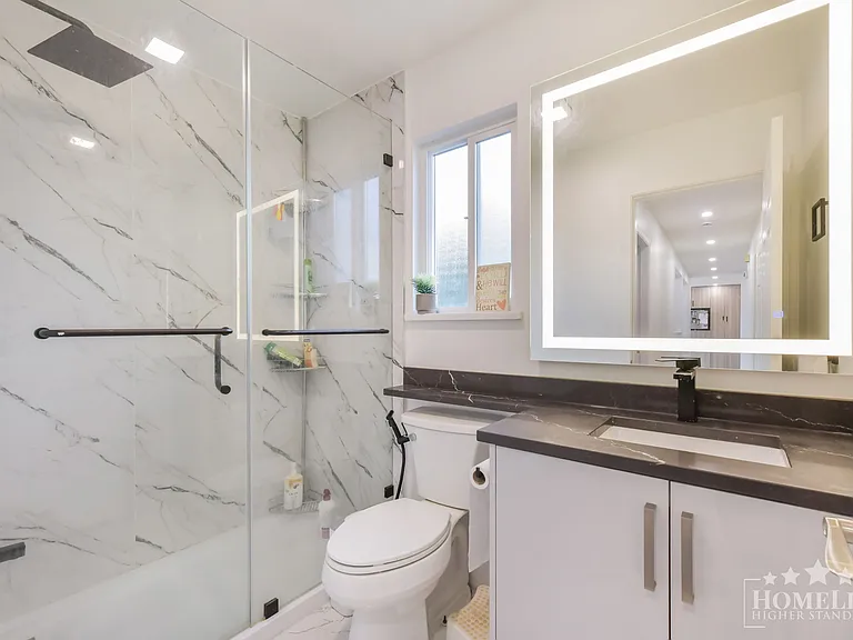 7437 Garfield Dr — Photo 26