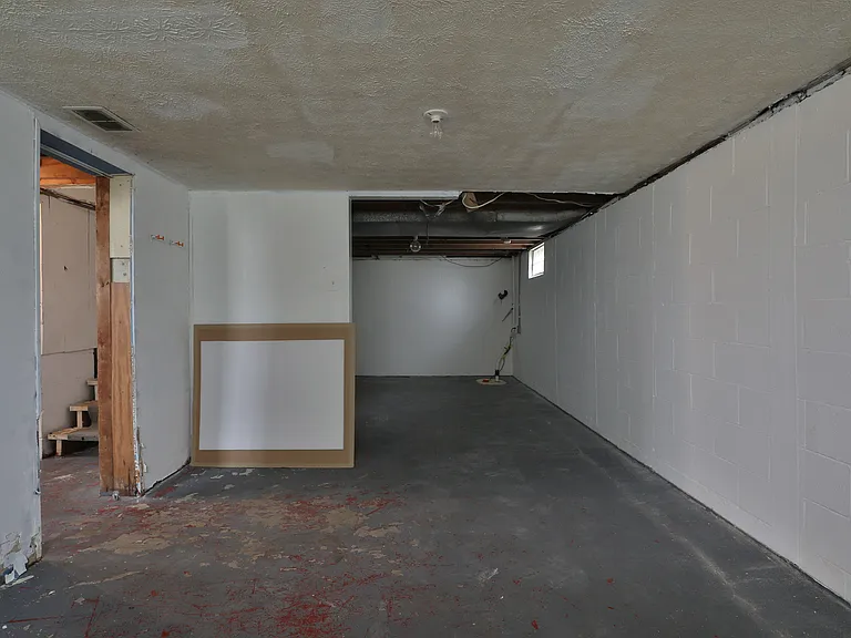 2725 Allegheny Ave — Photo 26