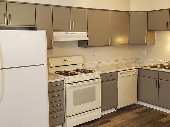 4th image of 1092 Ann Ln