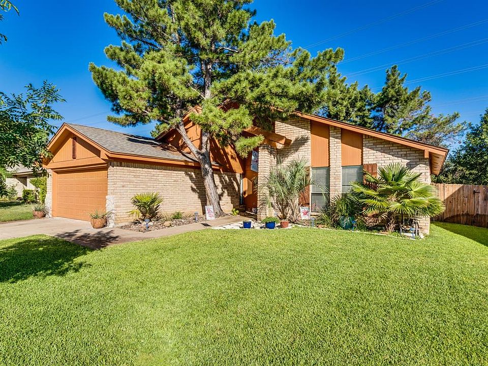 1st image of 5609 Valley Meadow Dr