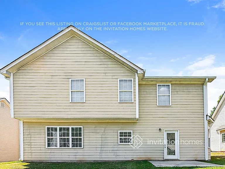 909 Lakeside Ct — Photo 16