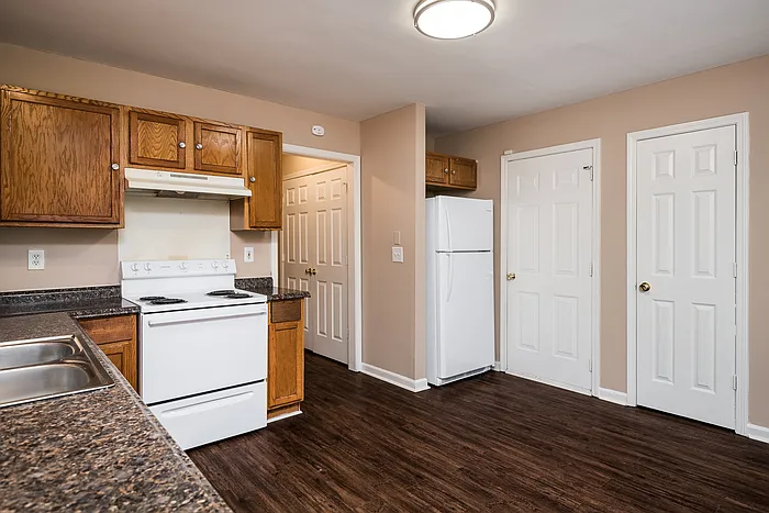 951 Grass Hollow Ct — Photo 5