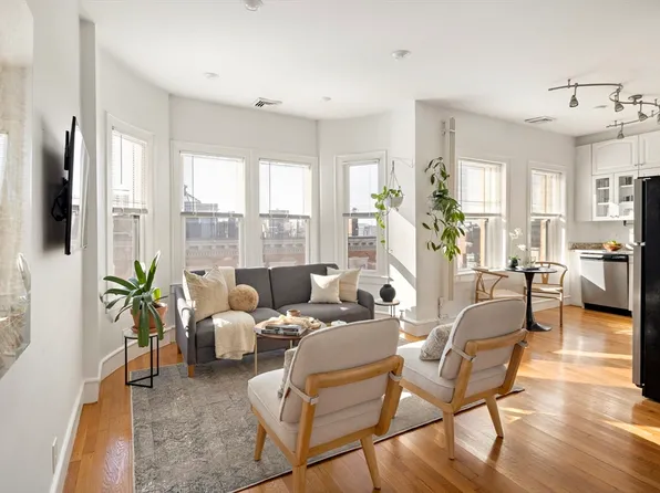 37 Revere St APT 8, Boston, MA 02114