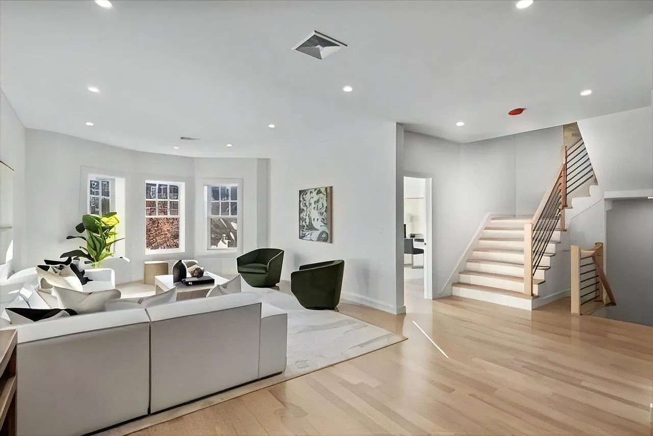2 bed, 2.5 bath, $4,000 — Photo 1