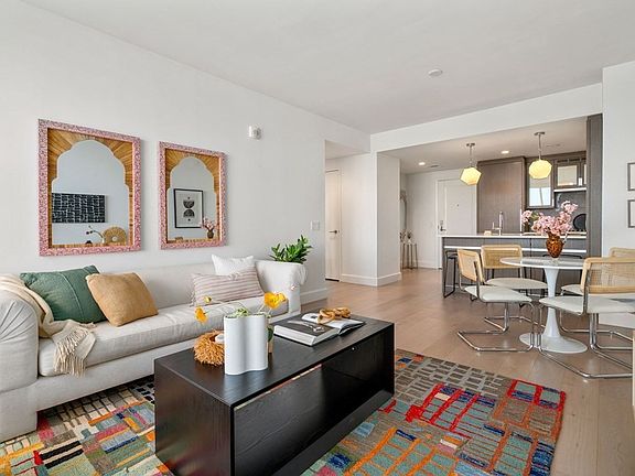 4th image of 100 Lovejoy Wharf Unit 5H