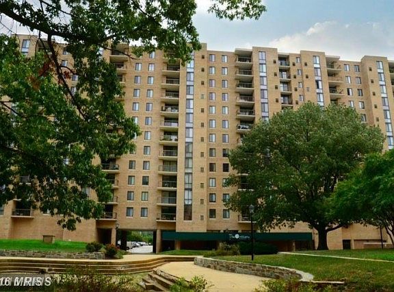 2nd image of 4500 S Four Mile Run Dr APT 124