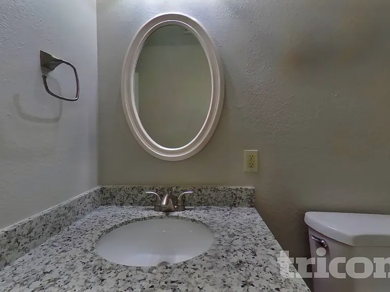748 La Cruz Ln #L — Photo 13