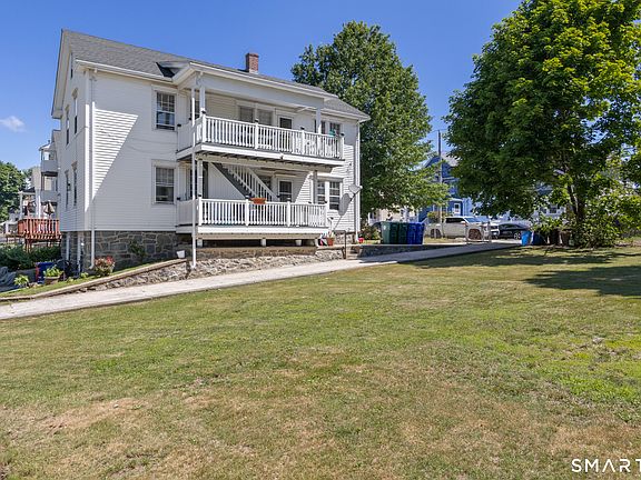 2nd image of 115 Barnum Terrace