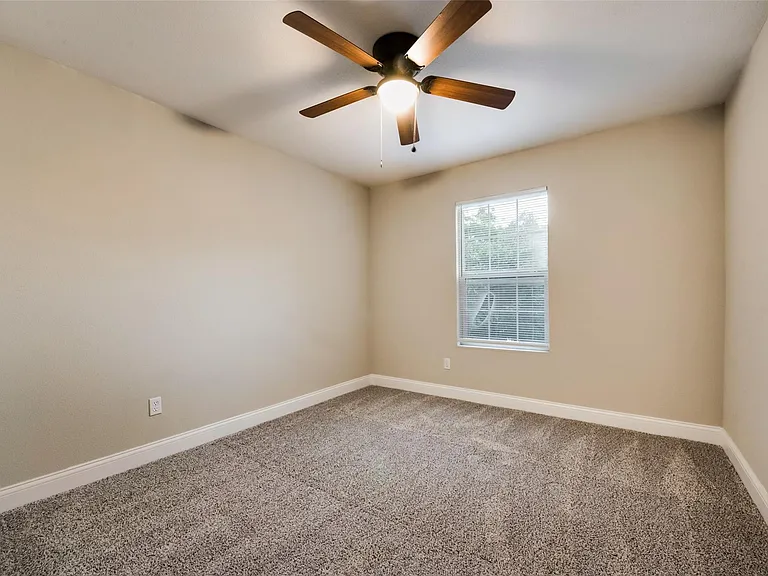 2436 Dancy Dr N — Photo 18