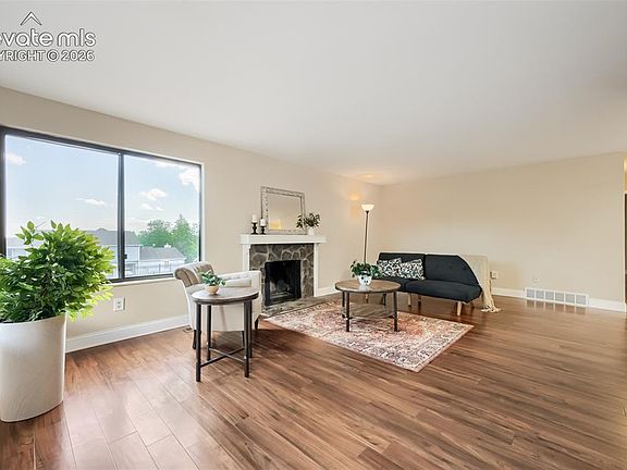 2nd image of 2747 Hearthwood Ln