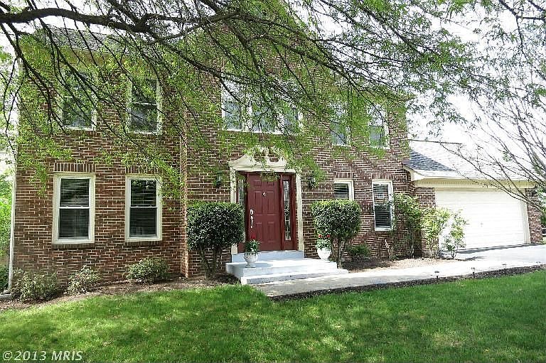 1st image of 4008 Maureen Ln