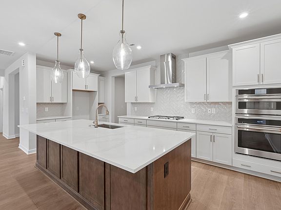 2nd image of 45 Firefly Ln