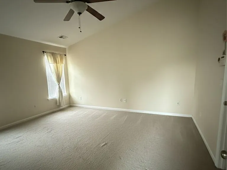 1404 W Running Brook Rd — Photo 5