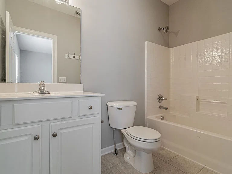 412 Meadowcrest Cir — Photo 18