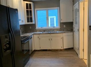 7 Thompson St, Broadalbin, NY 12025