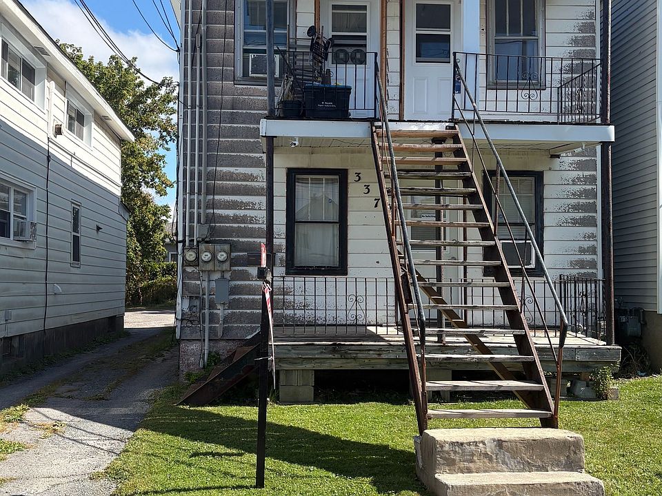 1st image of 337 Saint Felix St