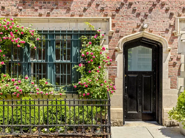 61 West 9th Street image 1 of 11