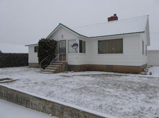 317 E Ash St, Waterville, WA 98858