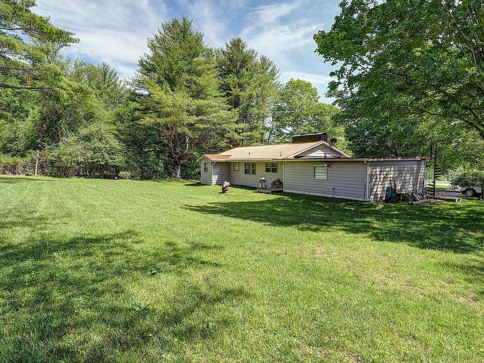 1236 Banner Elk Hwy, Banner Elk, NC 28604 MLS 9952134 Zillow