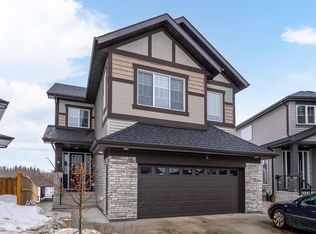 5211 23a Ave SW, Edmonton, AB