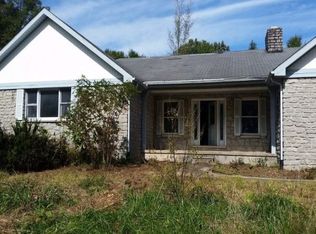 619 Hoover Rd, Jamestown, KY 42629