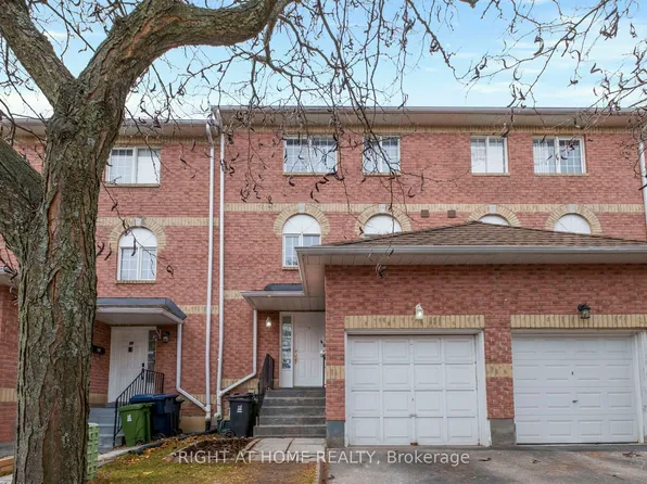 138 Homestead Rd #20, Toronto, ON M1E 3S2