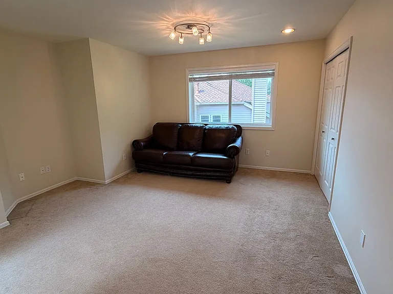 4504 194th Way NE — Photo 22