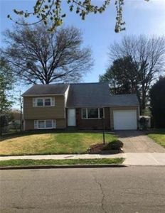 2915 Westminster Rd, Bethlehem, PA, 18017