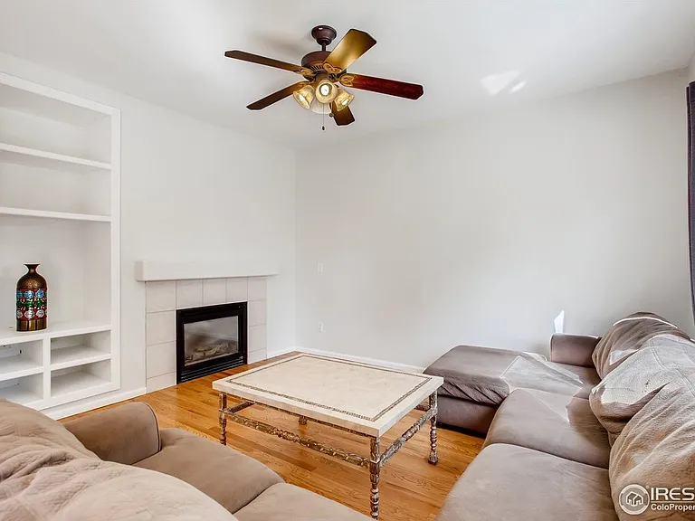 1126 Lochmore Pl — Photo 17