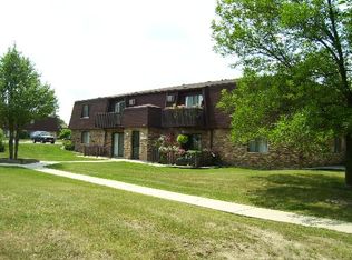 11621 197th St APT 1, Mokena, IL 60448