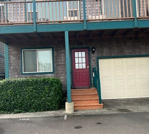 2nd image of 315 5th Street NW #104