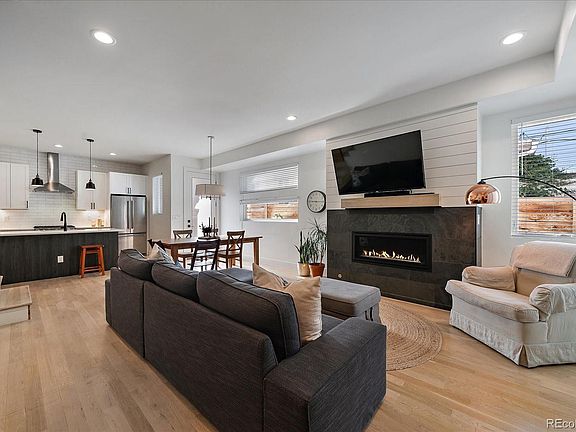 2nd image of 1831 S Pearl Street #2