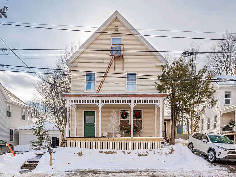 8 Weston St #2 — Photo 22