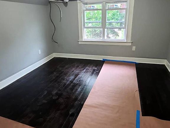 2nd image of 73 Dell Ave