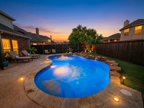 321 Vatican Hill Dr, Little Elm, TX 75068