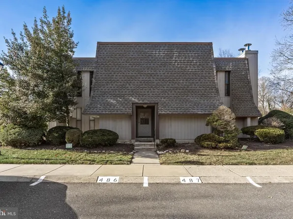 25 S Church Rd Unit 129, Maple Shade, NJ 08052