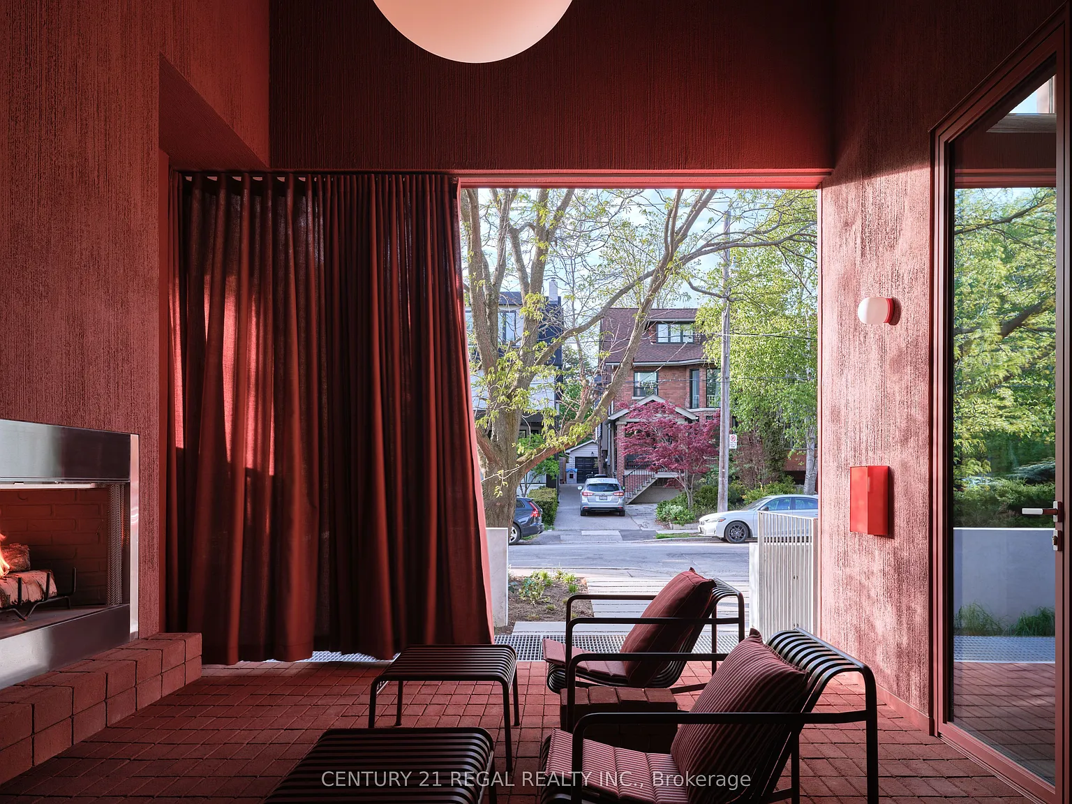 3 bed, $15,000 — Photo 2